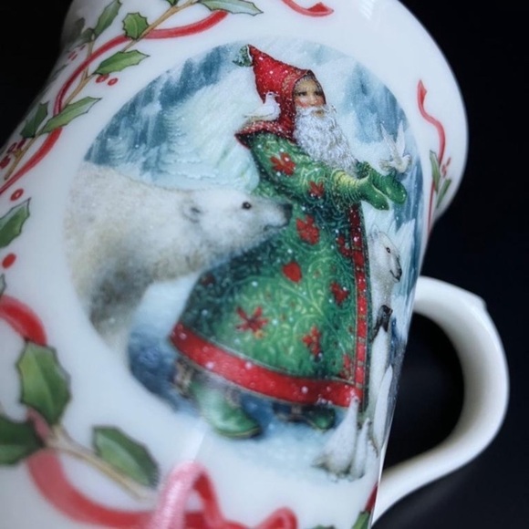 Magic of Christmas Fine Porcelain Mugs by LENOX 1997 Set of 2 - Picture 4 of 6